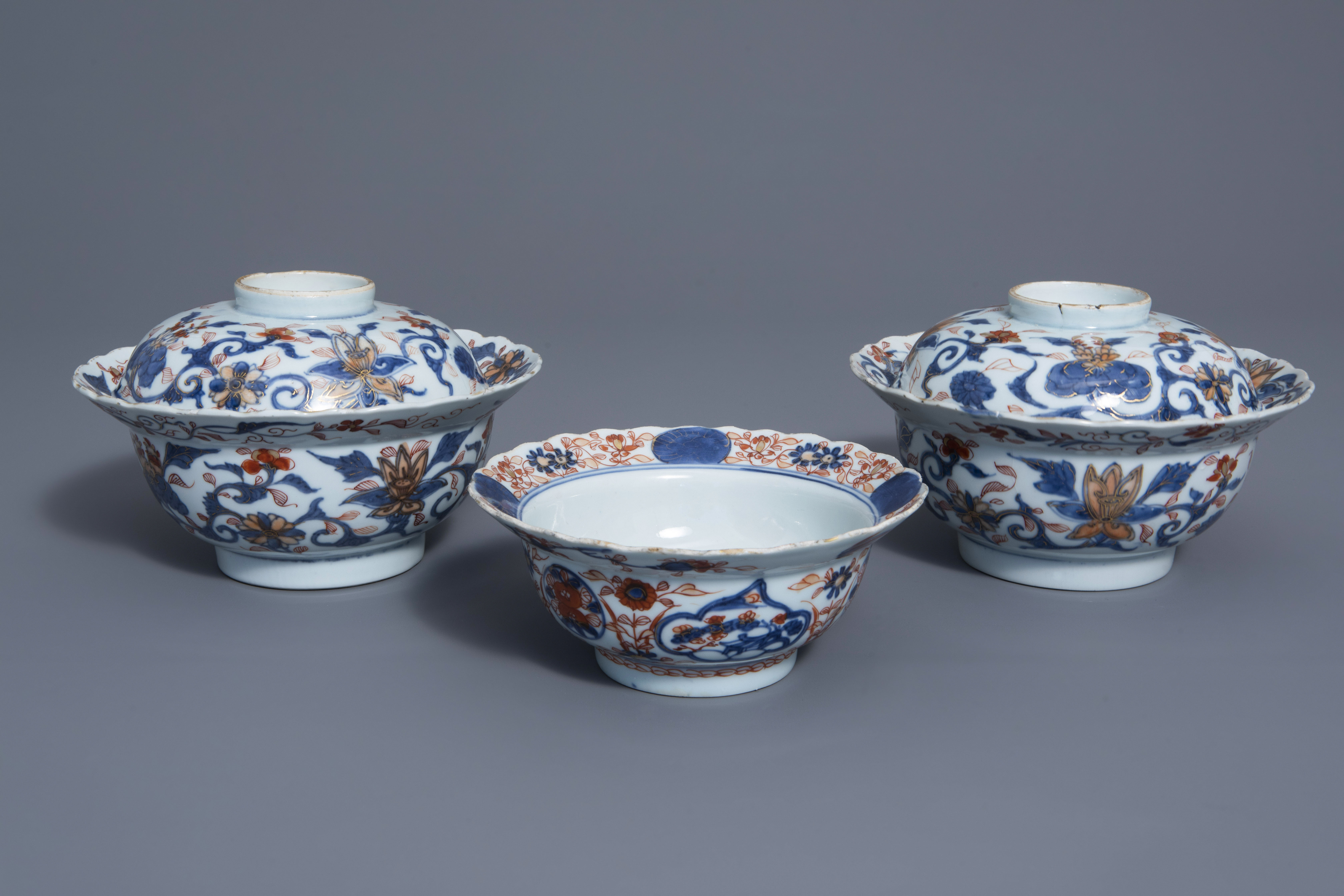 Three Chinese Imari style bowls with floral design, Kangxi