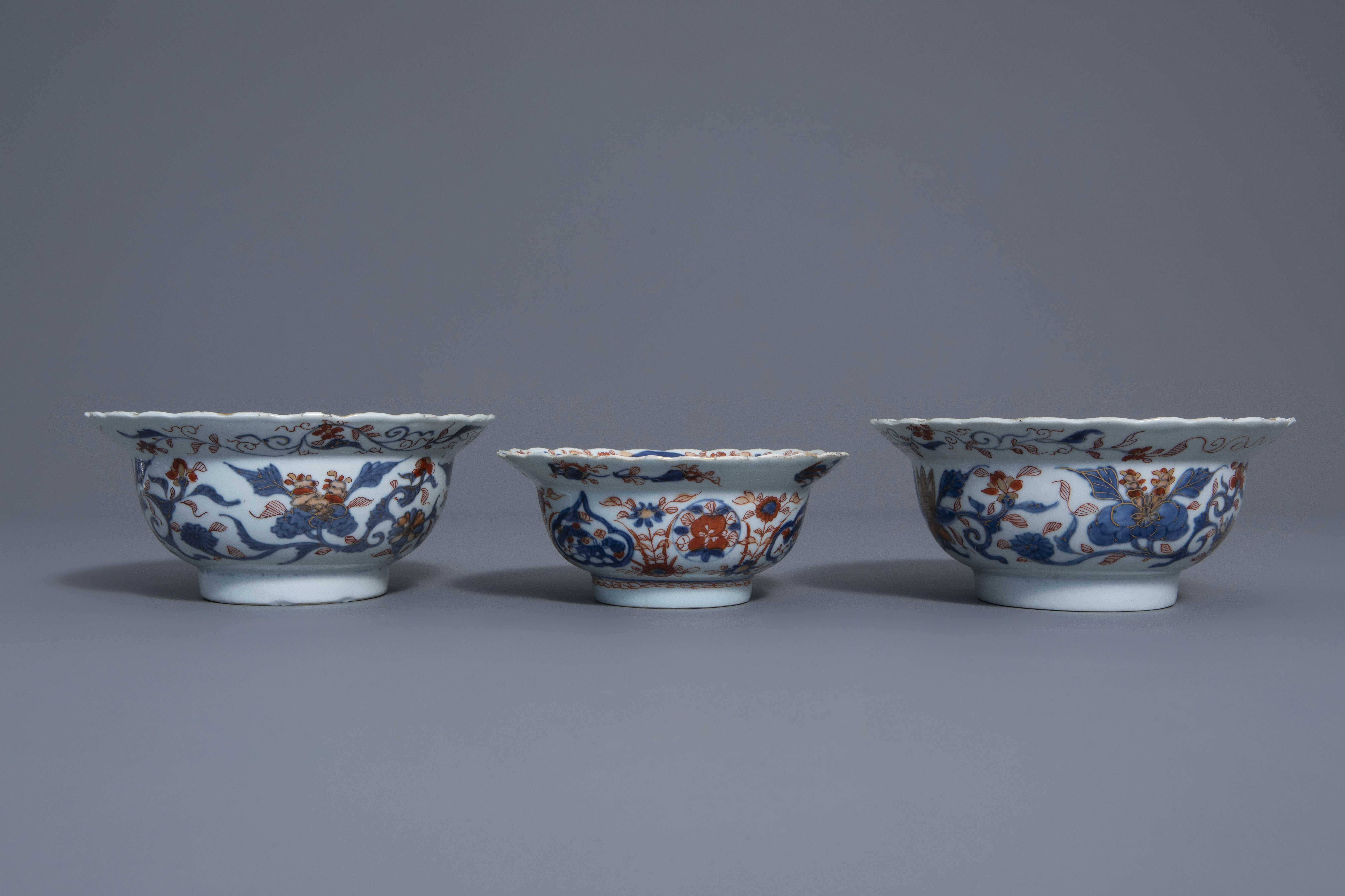 Three Chinese Imari style bowls with floral design, Kangxi - Image 5 of 9