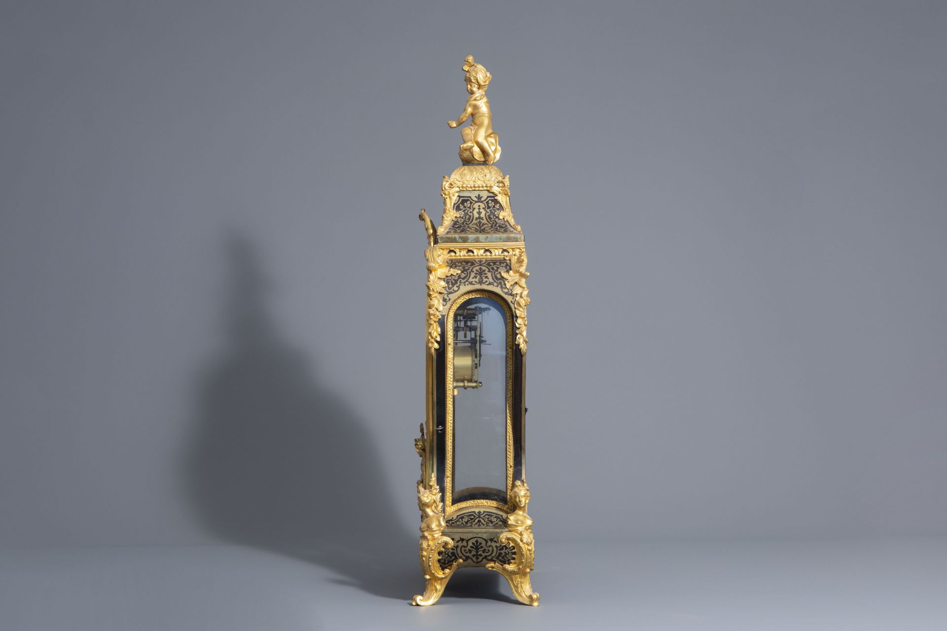 French gilt bronze tortoise & brass marquetry Boulle cartel clock, Cailliard ˆ Paris, 18th/19th C. - Image 7 of 21