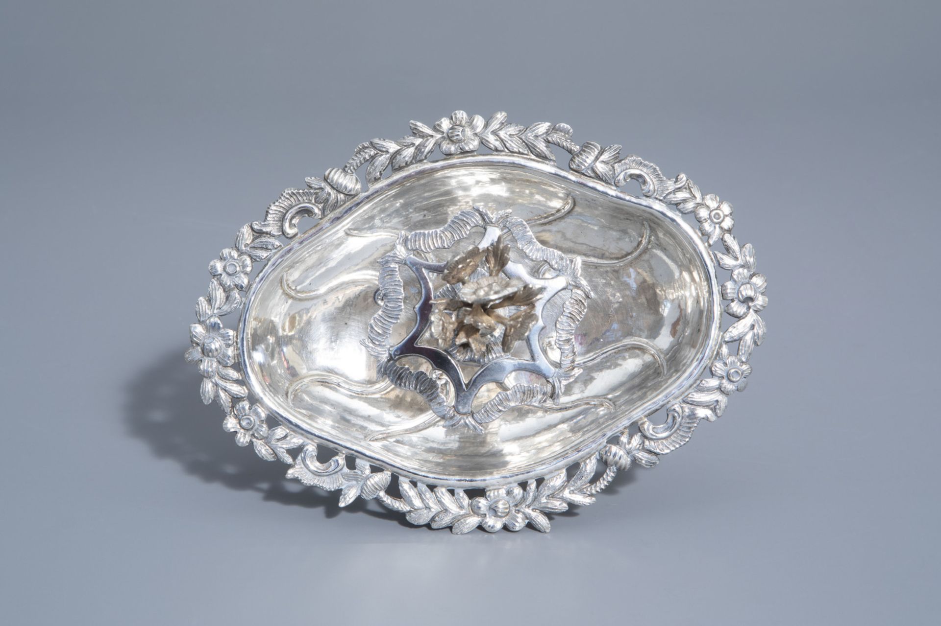 A silver centerpiece with floral design, Germany, probably Zwickau, maker's mark I.M. (?), 19th C. - Image 7 of 15