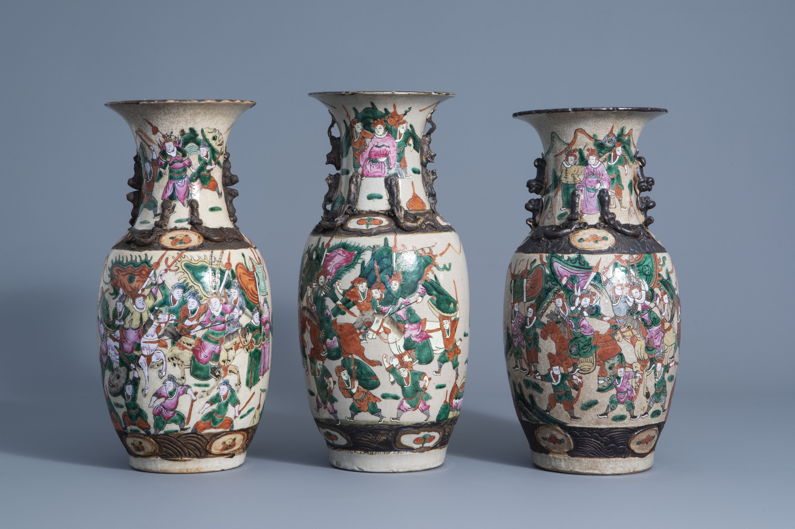 Three Chinese Nanking crackle glazed famille rose vases with warrior scenes, 19th C. - Image 3 of 6