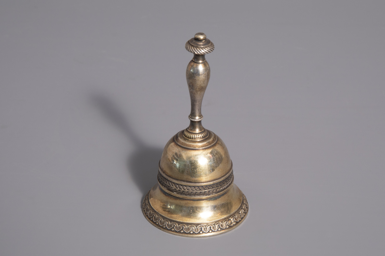 A gilt silver tabel bell, various marks, 19th/20th C. - Image 2 of 9