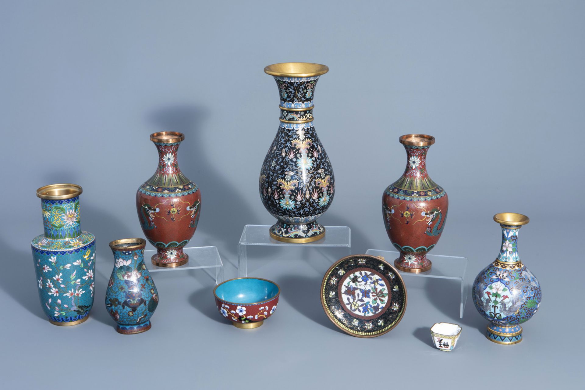 A varied collection of Chinese cloisonnŽ and enamel wares, 19th/20th C.