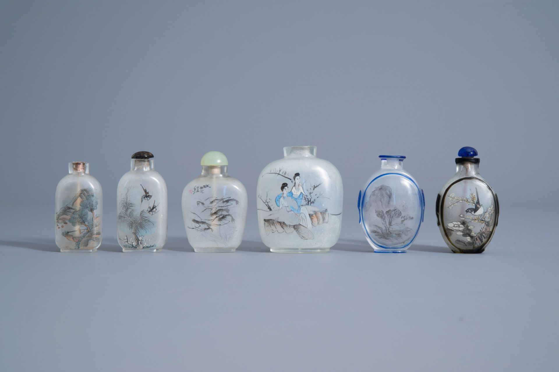 Thirteen Chinese inside-painted glass snuff bottles, 19th/20th C. - Image 8 of 13