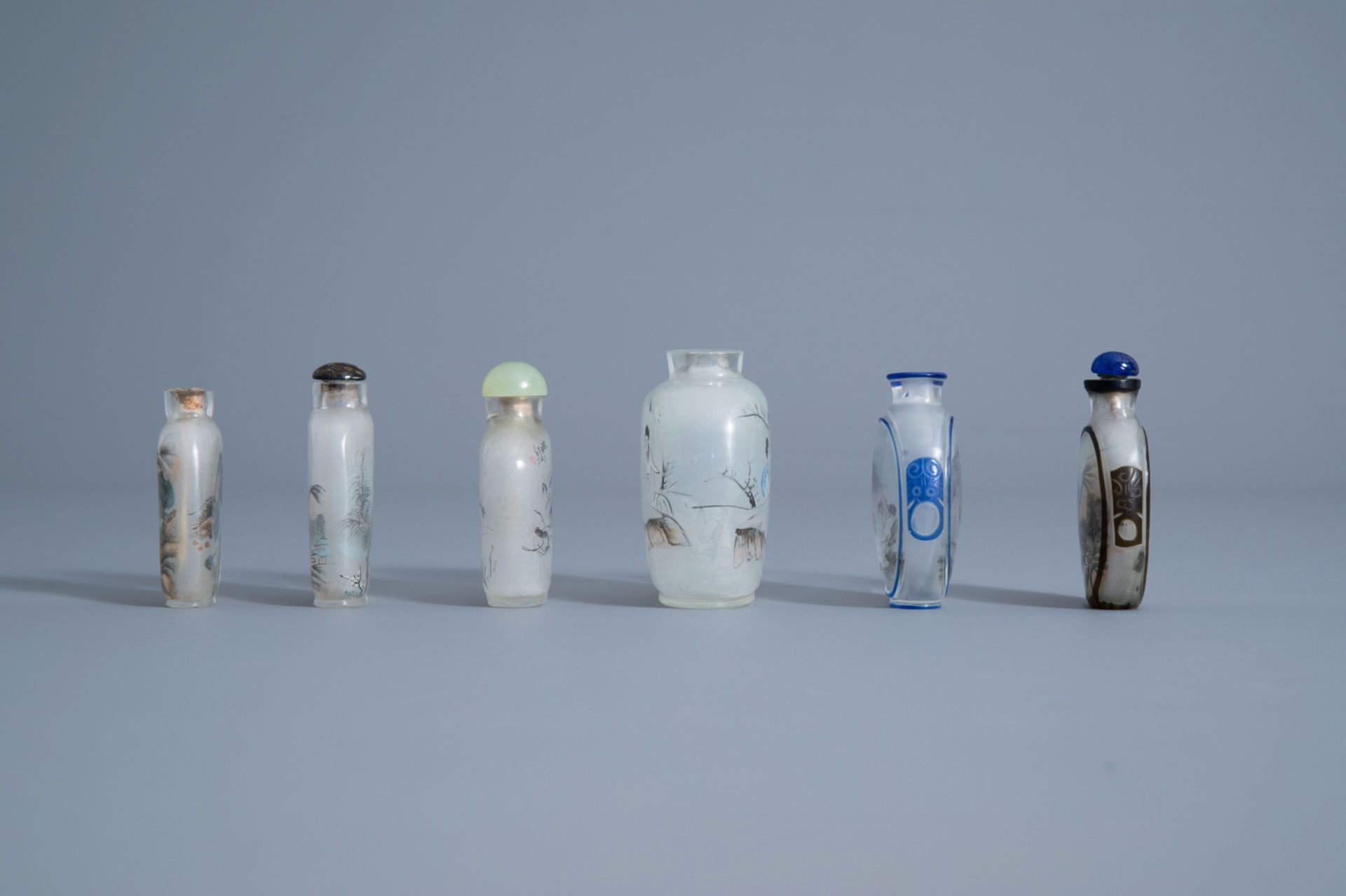 Thirteen Chinese inside-painted glass snuff bottles, 19th/20th C. - Image 9 of 13