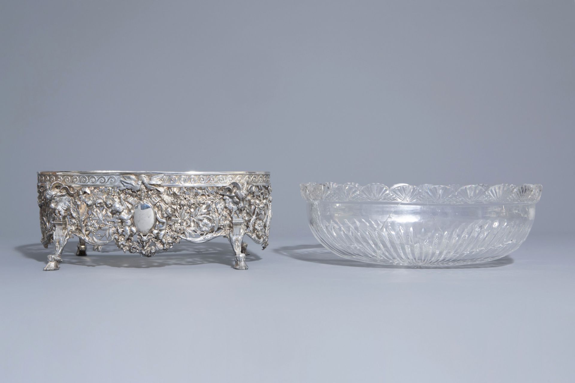 An imposing silver centerpiece with love theme and floral design with accompanying bowl, France, 19t - Image 2 of 10