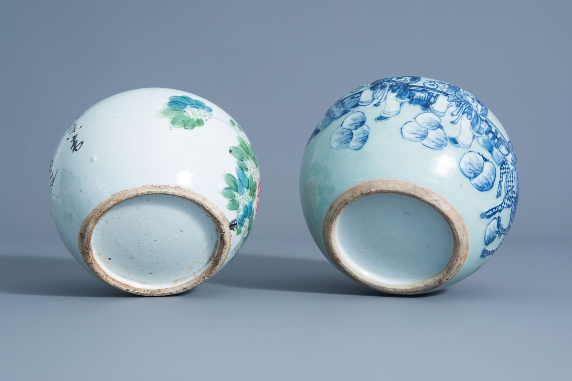 Two Chinese qianjiang cai and blue and white on celadon ground jars and covers with different design - Image 6 of 9