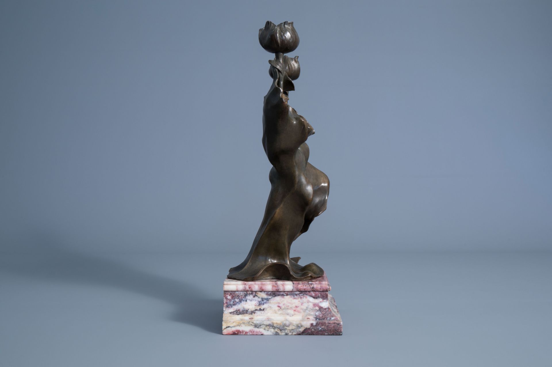 Anton K. Nelson (1880-1910): Loie Fuller, patinated bronze on a marble base - Image 3 of 8