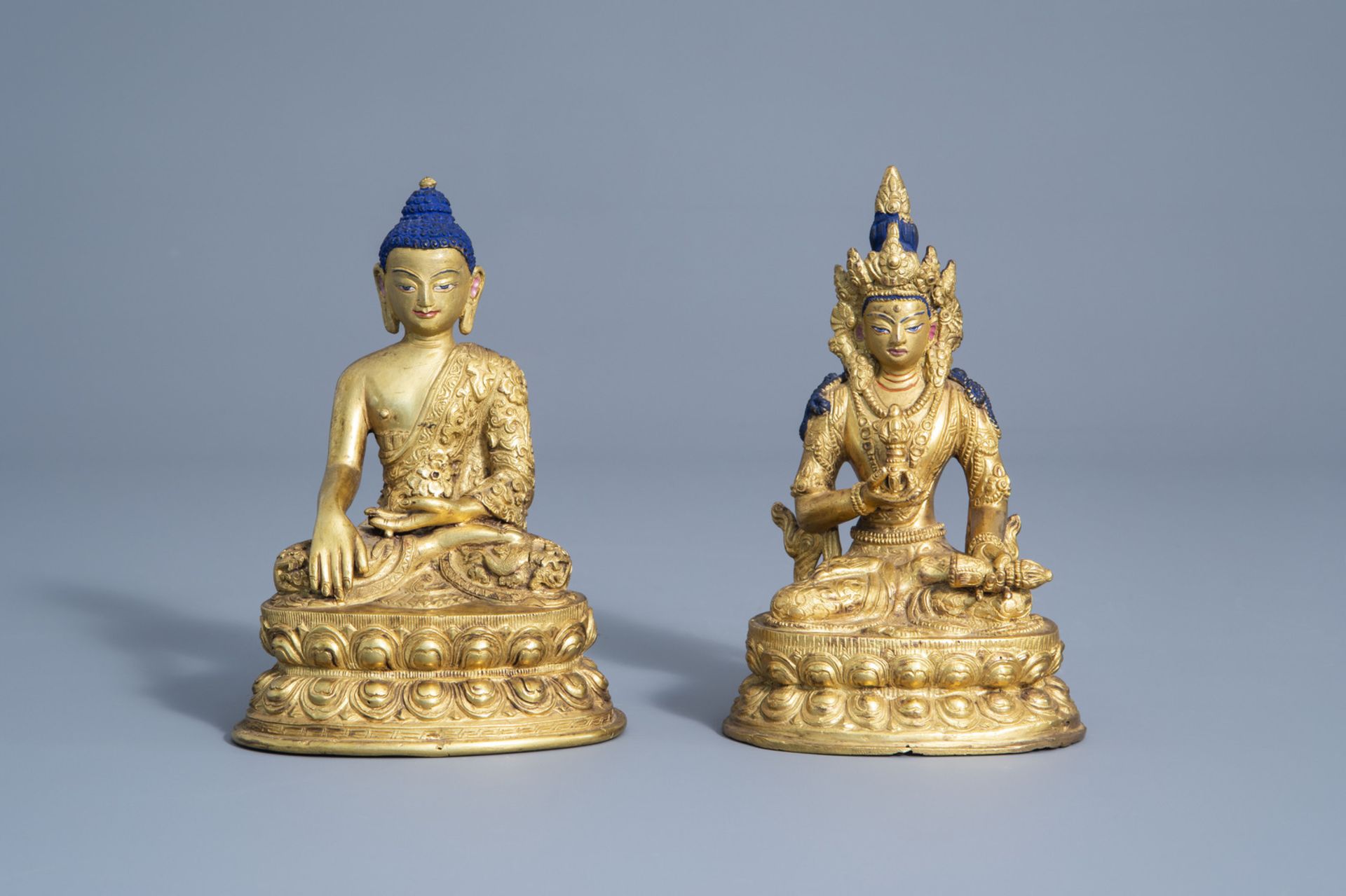 Two Chinese gilt bronze figures of Buddha, 19th/20th C.