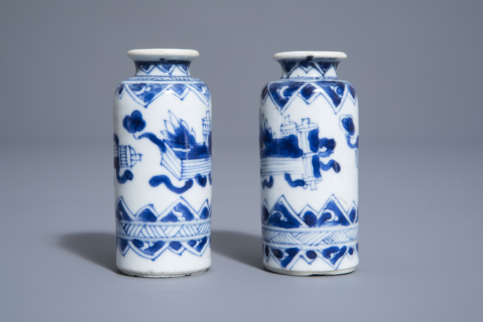 A pair of Chinese blue and white miniature rouleau vases, Kangxi - Image 5 of 7