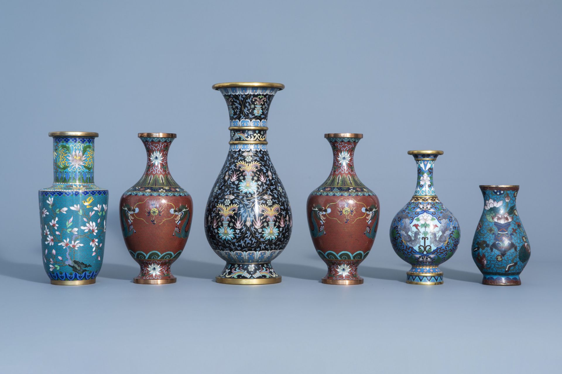 A varied collection of Chinese cloisonnŽ and enamel wares, 19th/20th C. - Bild 2 aus 15