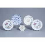 Five Chinese blue, white, famille rose, grisaille and gilt plates and saucers, 18th C.