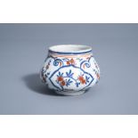 A rare Dutch Delft red and blue sugar jar with floral design, 18th C.