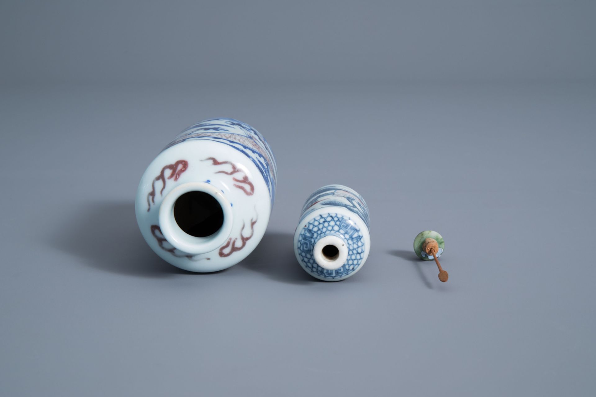 Two Chinese blue, white and copper red 'dragon' snuff bottles, 19th C. - Image 5 of 6