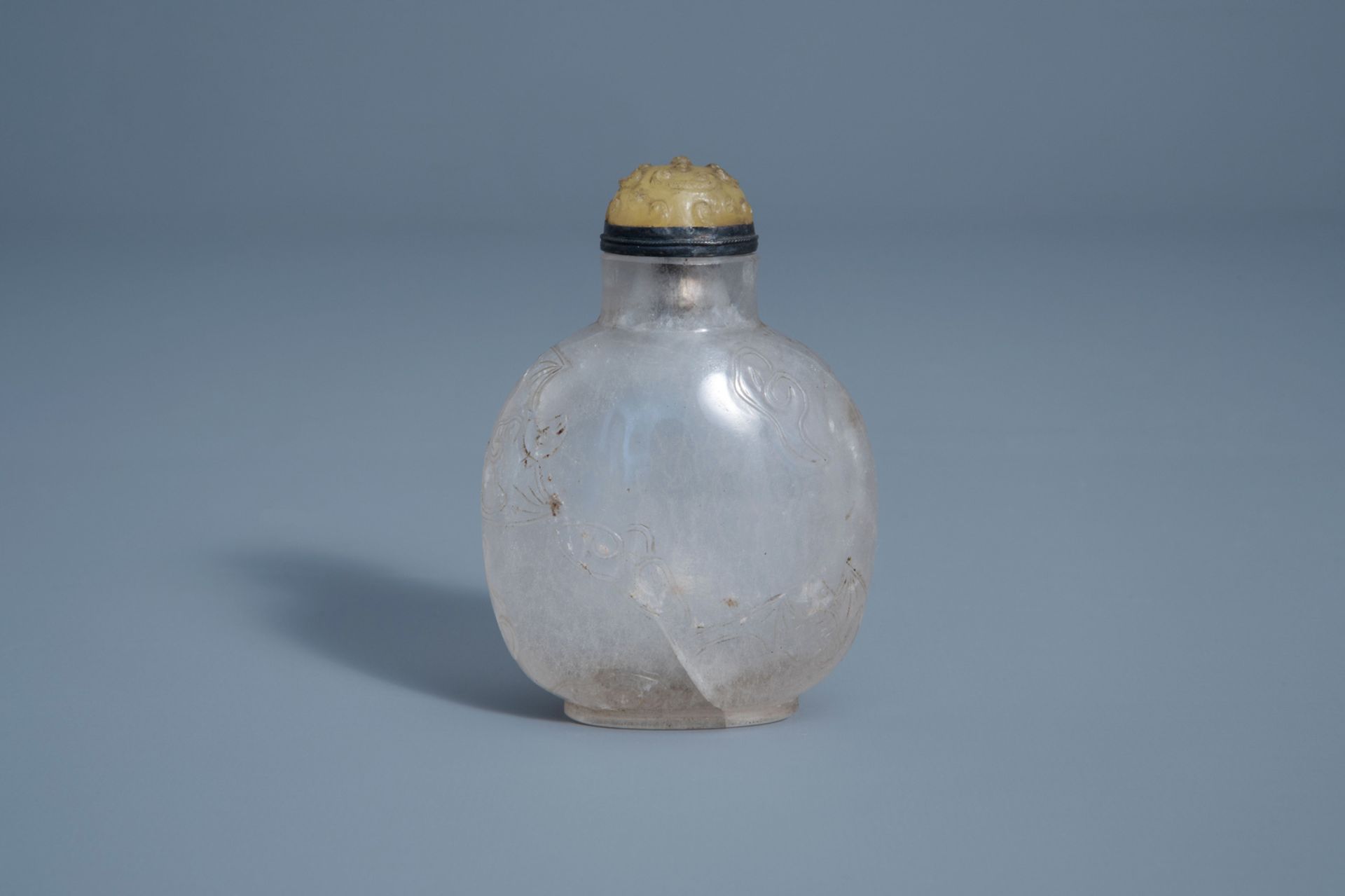 A Chinese rock crystal snuff bottle, 19th C.