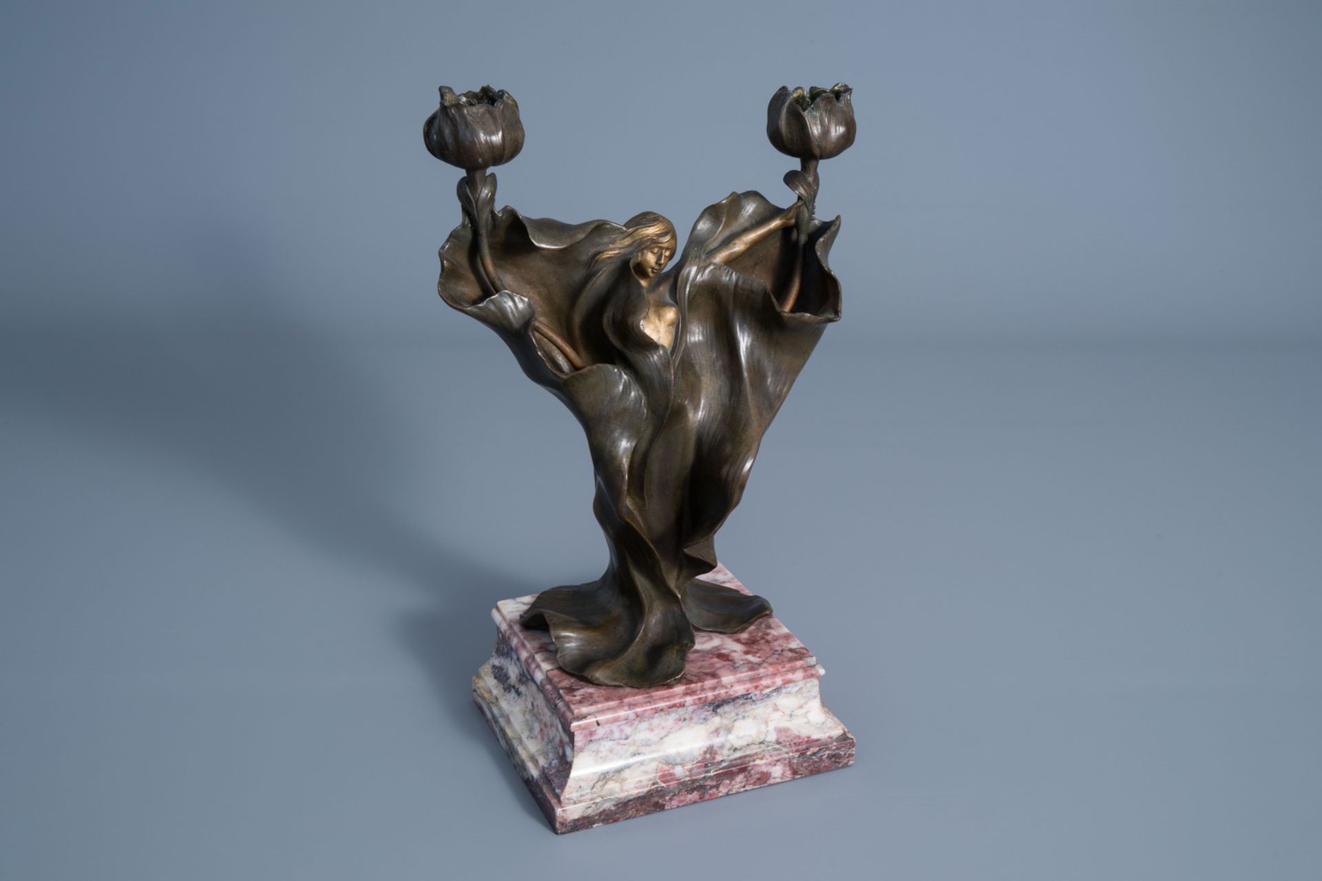 Anton K. Nelson (1880-1910): Loie Fuller, patinated bronze on a marble base