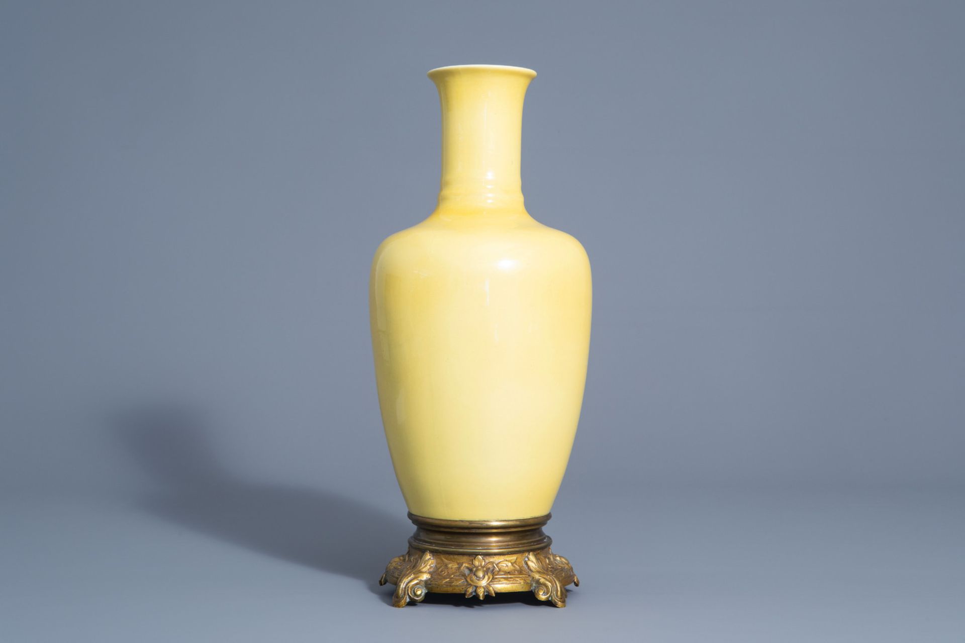 A Chinese bronze mounted monochrome yellow vase, 19th/20th C. - Image 2 of 7