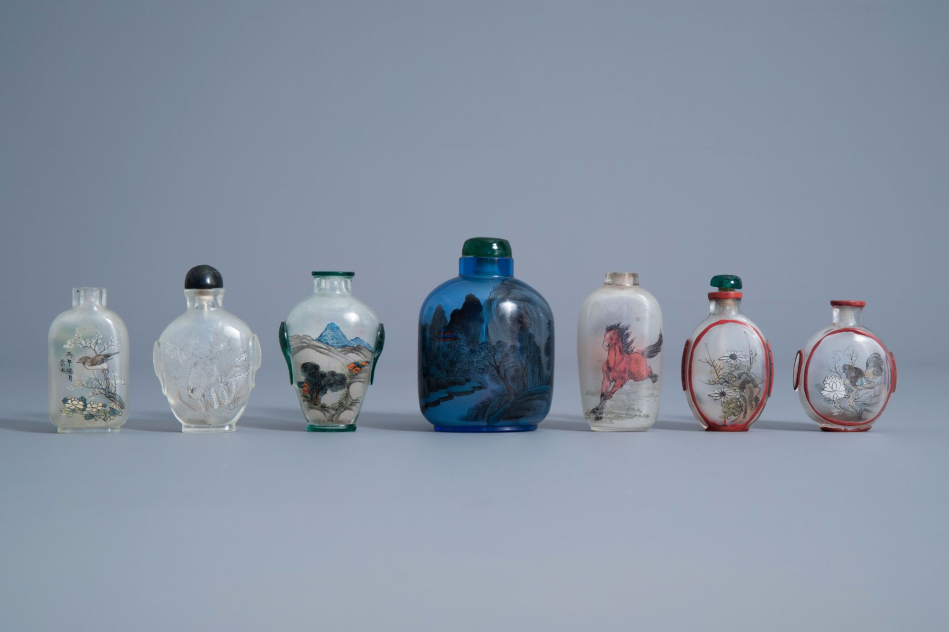 Thirteen Chinese inside-painted glass snuff bottles, 19th/20th C. - Image 4 of 13