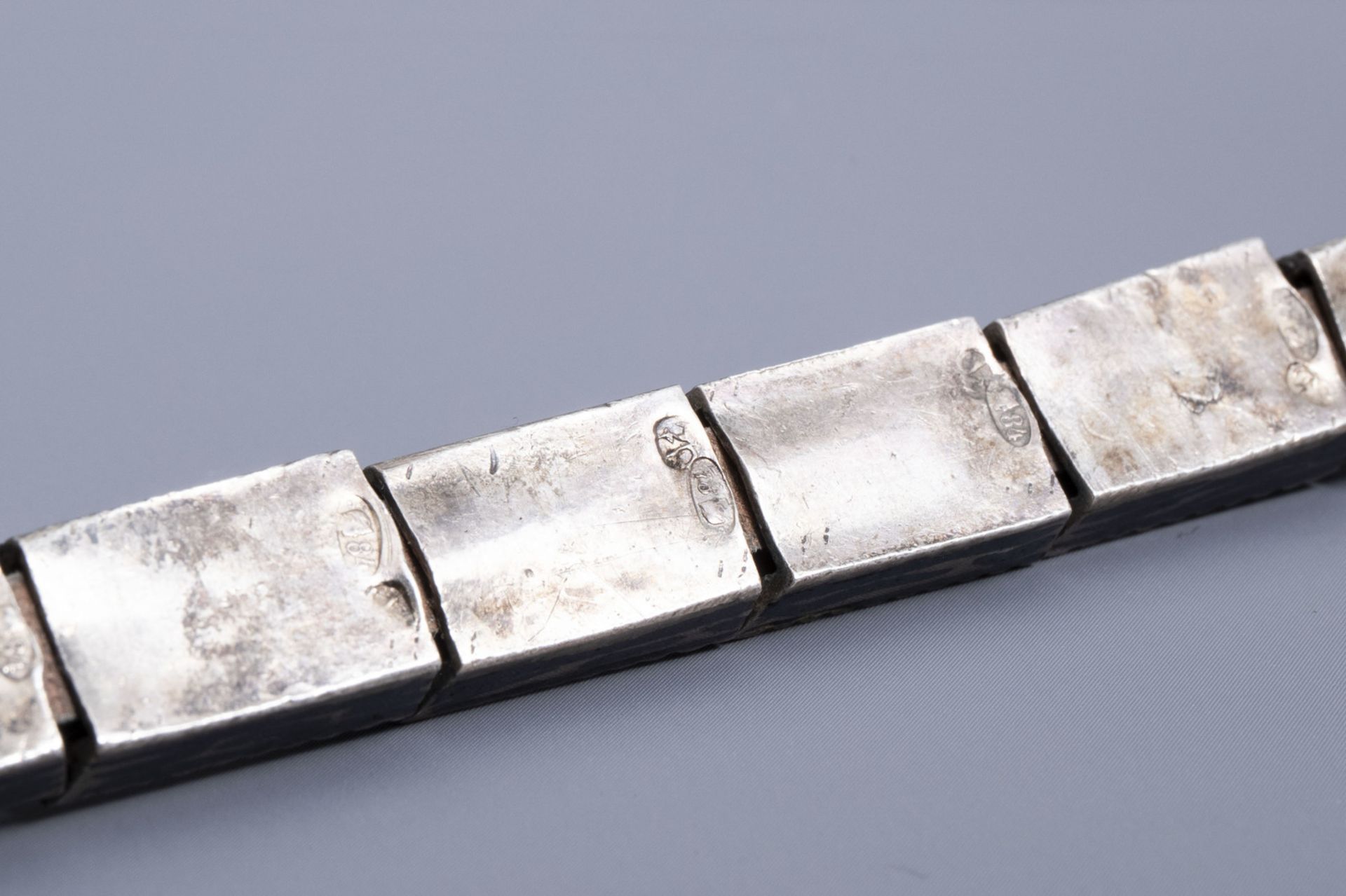 A Russian silver marriage belt, 84 zolotnik, Caucasus, first half of the 20th C. - Image 9 of 10