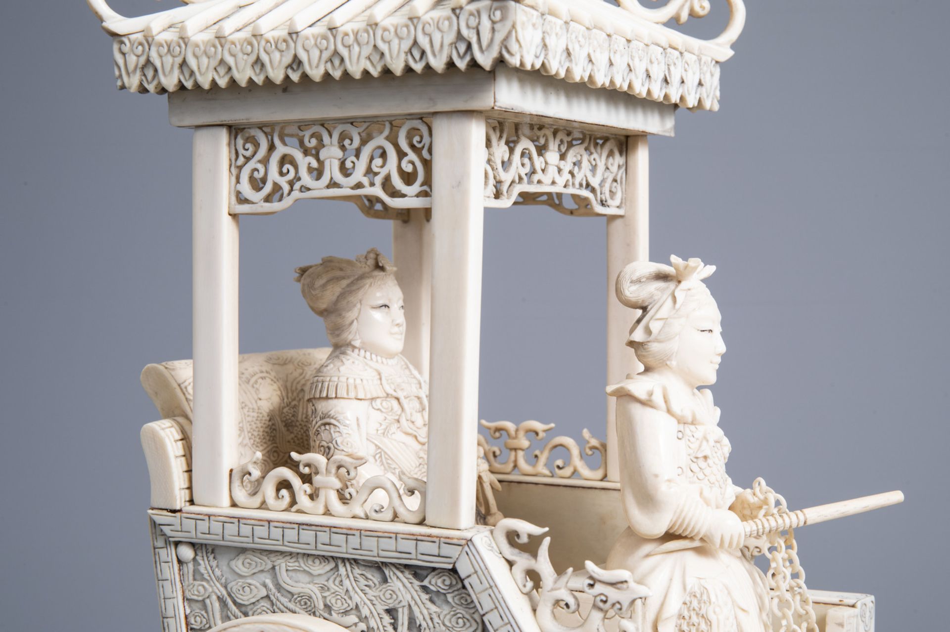 A large Chinese carved ivory 'deer carriage' group, 19th/20th C. - Image 6 of 9