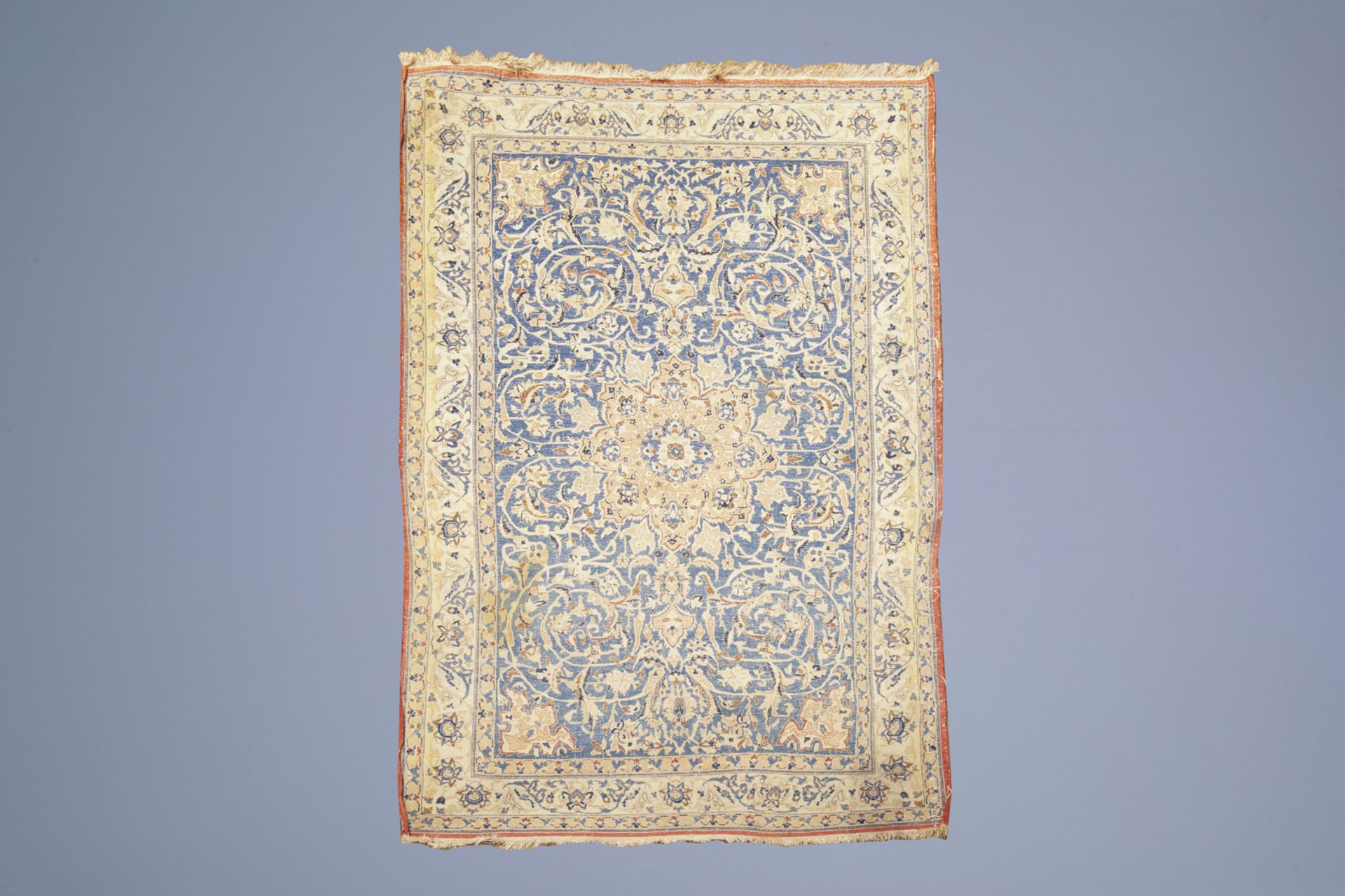 An Oriental rug with floral design, silk on cotton, 20th C. - Image 2 of 3