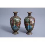 A pair of fine Japanese cloisonnŽ vases with floral design, Meiji, 19th/20th C.