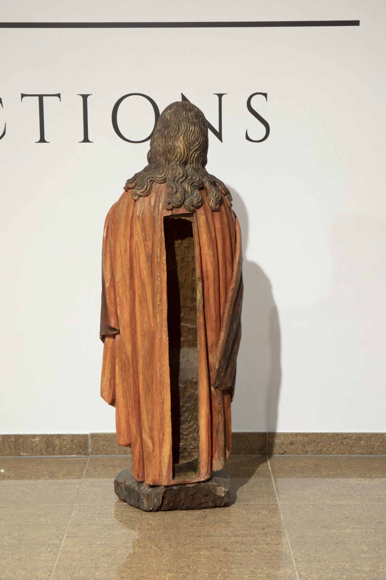 A carved and polychrome painted wooden standing Christ, probably Germany, ca. 1500 - Image 4 of 7