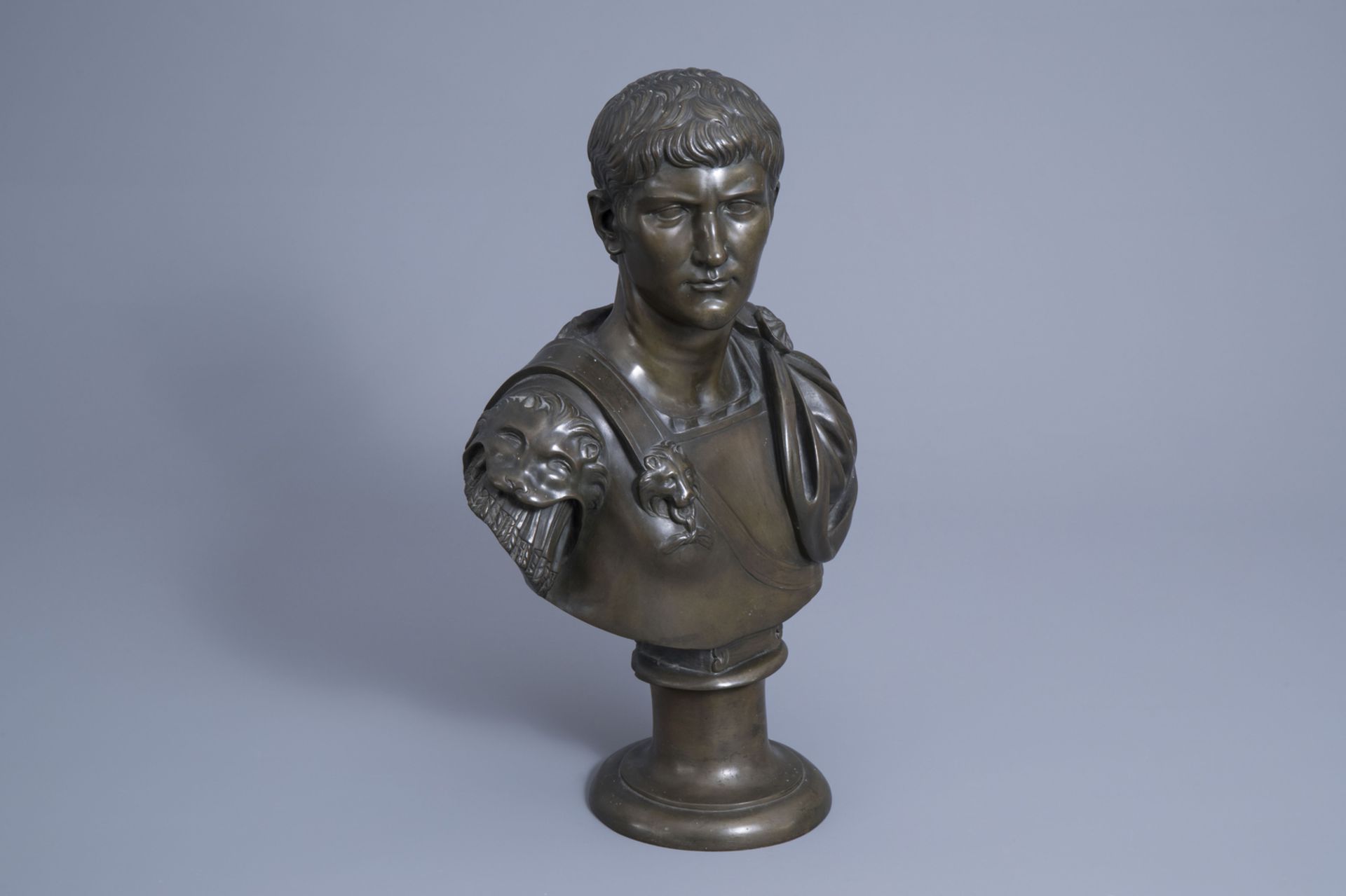 After the antiques: Portrait bust of the Roman emperor August, patinated bronze, 19th C.