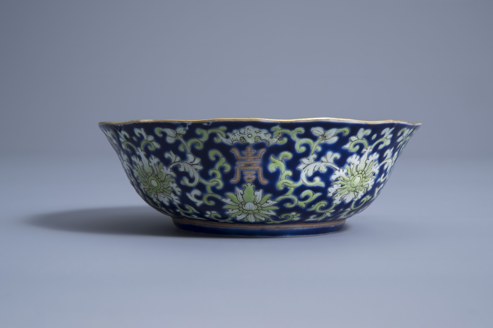 A Chinese blue ground lobed bowl with floral design, Daoguang mark and of the period - Image 5 of 7