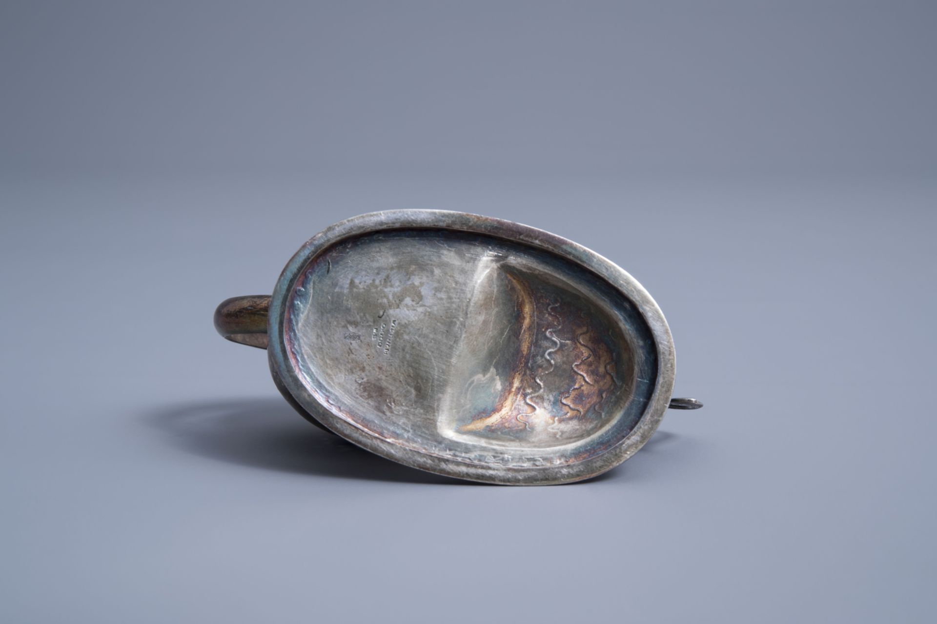 A Vietnamese silver tea strainer in the shape of a mythical animal playing with a globe, 800/000, 19 - Image 9 of 11