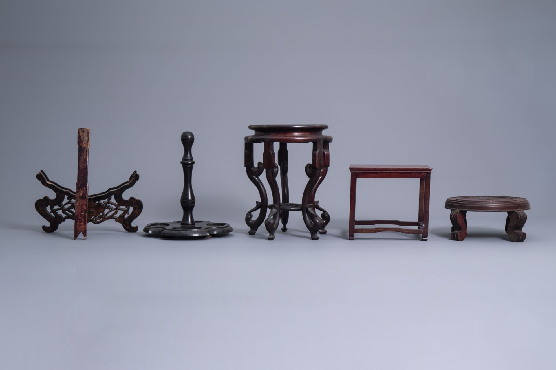 A collection of Chinese wooden stands, 19th/20th C. - Image 4 of 23
