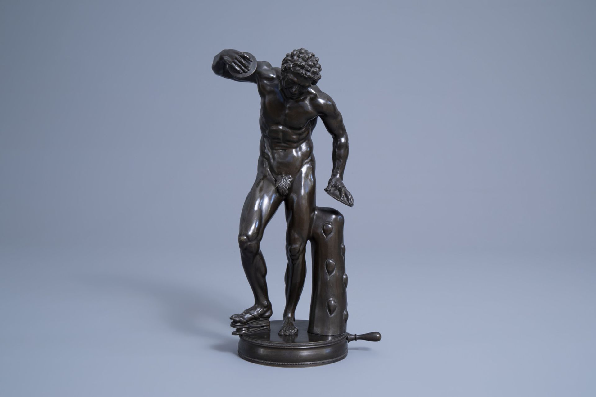 After Massimiliano Soldani Benzi (1656-1740): Dancing faun with cymbals, patinated bronze, 19th C. - Image 2 of 7