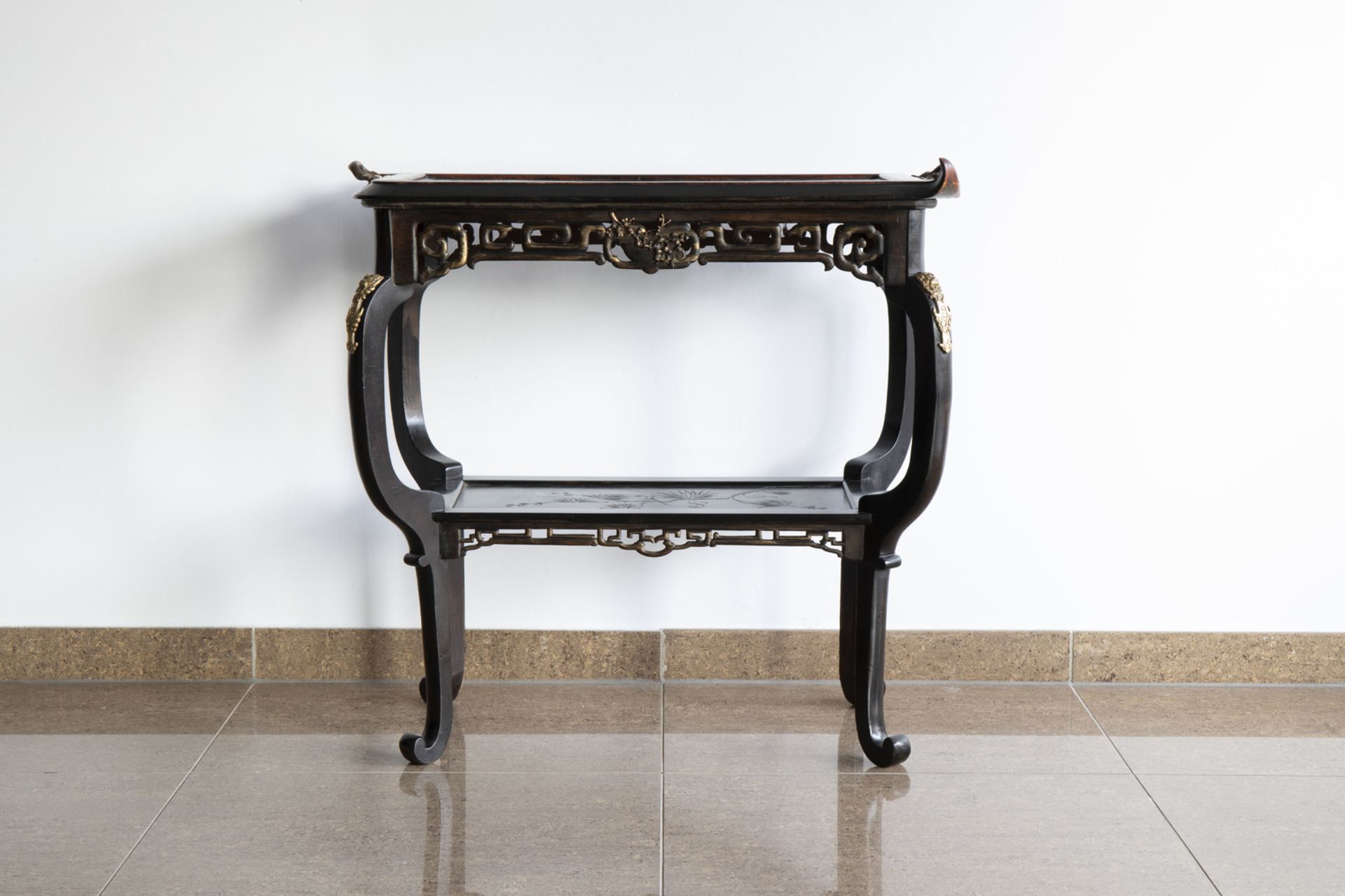 Gabriel Viardot (1830-1906) and/or workshop: A bronze mounted wooden Japonism side table with mother - Image 5 of 9