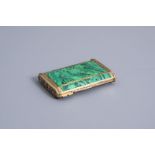 An engraved silver vermeil pill box with faux malachite cover, 800/000, 19th/20th C.