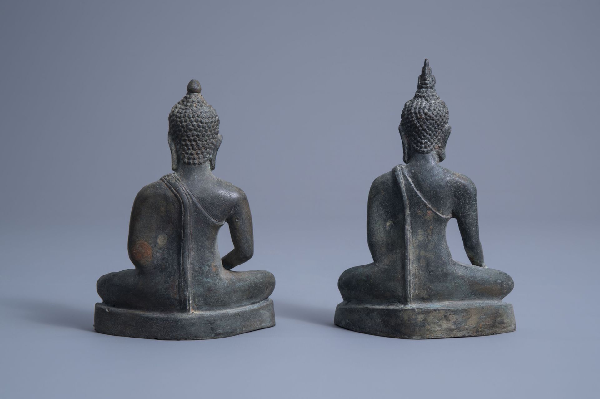 Two patinated bronze figures of Buddha, Laos or Cambodia, ca. 1900 - Image 3 of 7
