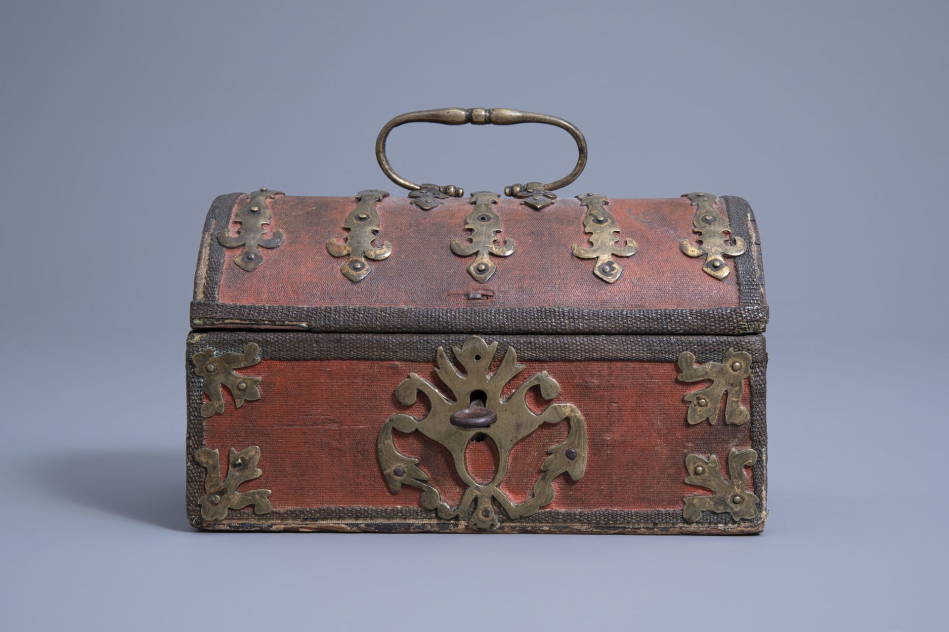 A French brass mounted and lined wooden jewelry or valuables box, 18th C. - Image 2 of 8