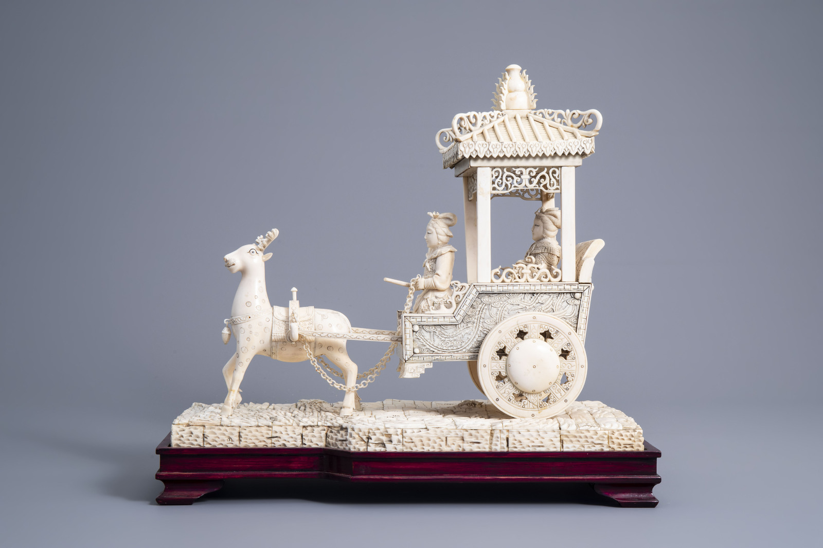 A large Chinese carved ivory 'deer carriage' group, 19th/20th C. - Image 4 of 9