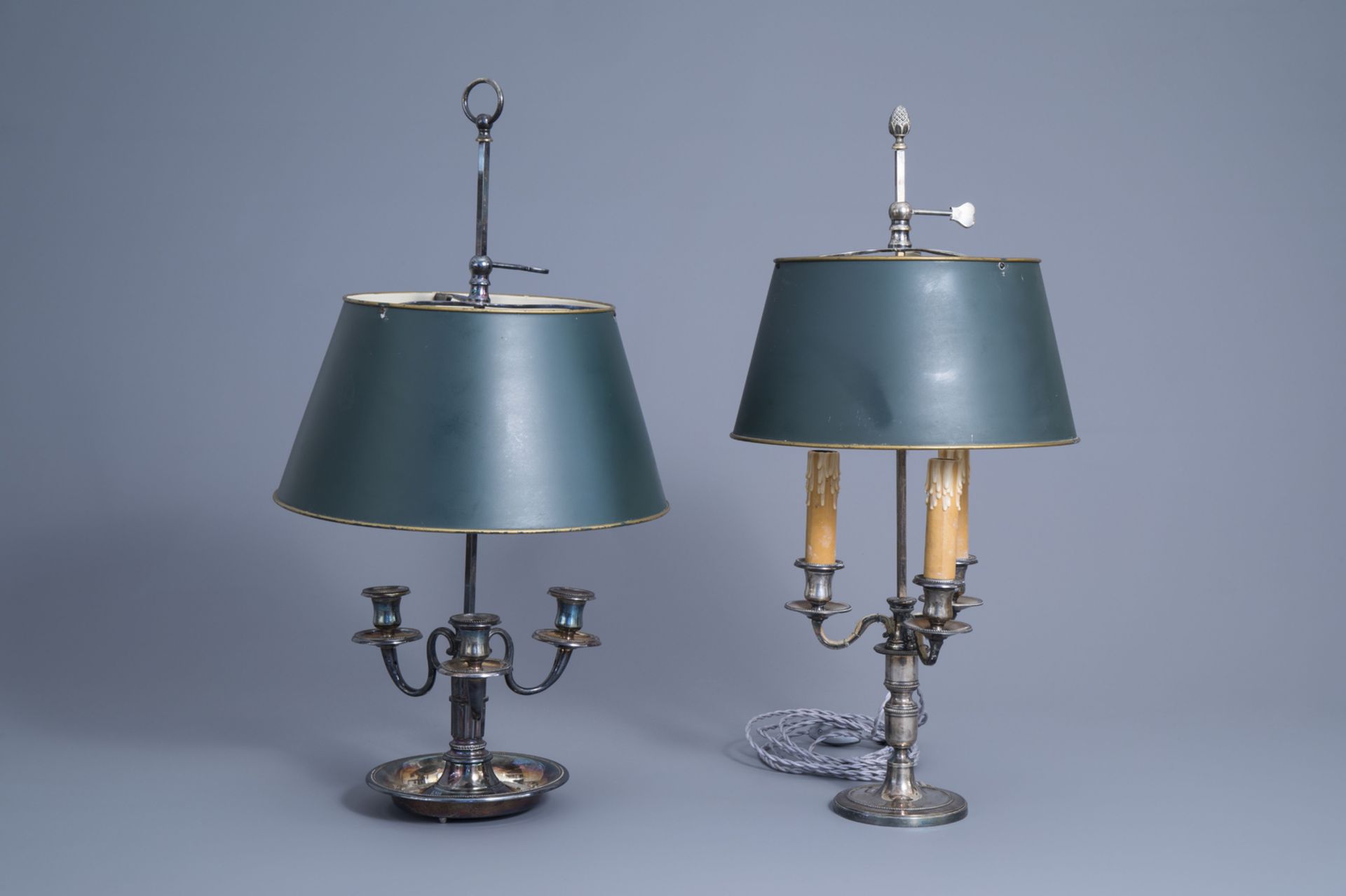 Two French silver plated Maison Charles bouillotte three-light lamps, third quarter of the 20th C. - Image 5 of 9