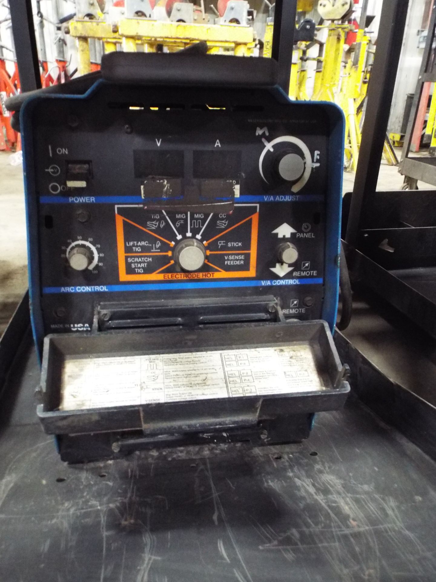 MILLER (2006) XMT 304 CC/CV MIG WELDER WITH MILLER 70 SERIES 24V TWIN REEL WIRE FEEDER, CABLES & - Image 3 of 3