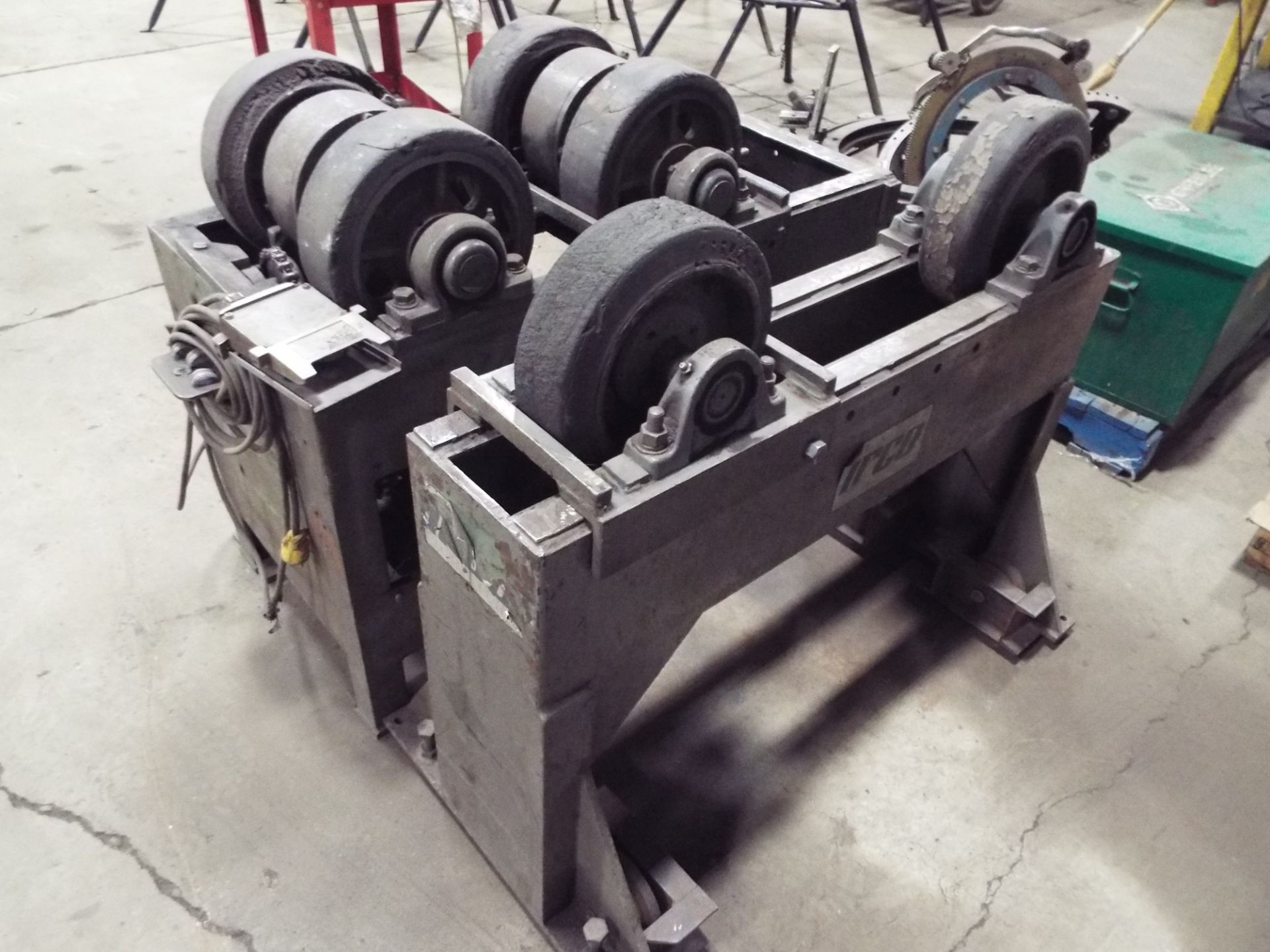 IRCO ET-10 TANK TURNING ROLL SET WITH POWERED DRIVER & IDLER, APPROX. 10 TON CAPACITY, ADJUSTABLE - Image 2 of 2