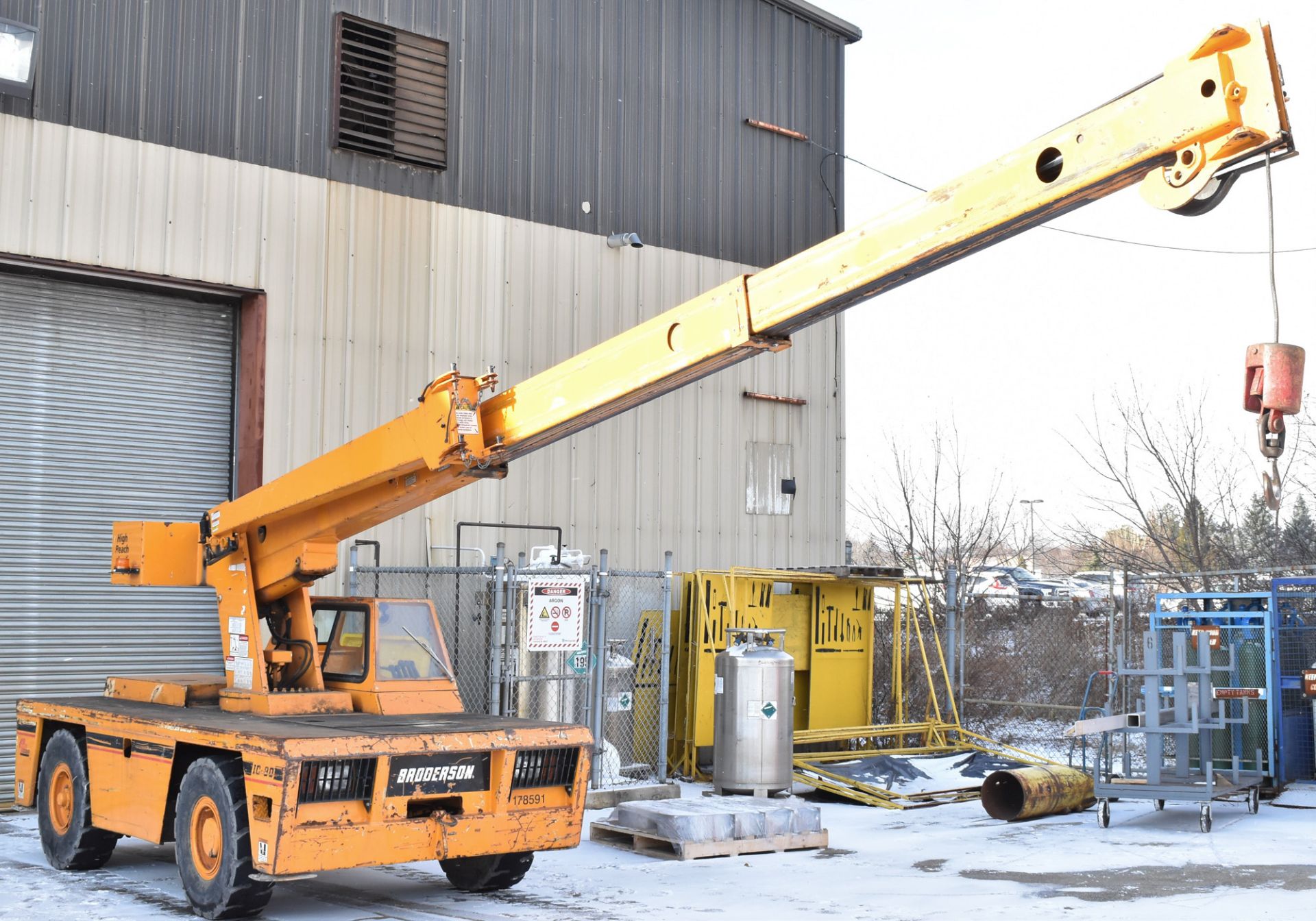 BRODERSON IC-80-2D DIESEL POWERED INDUSTRIAL CARRY DECK CRANE WITH 12,000 LB. CAPACITY 24' MAX. BOOM