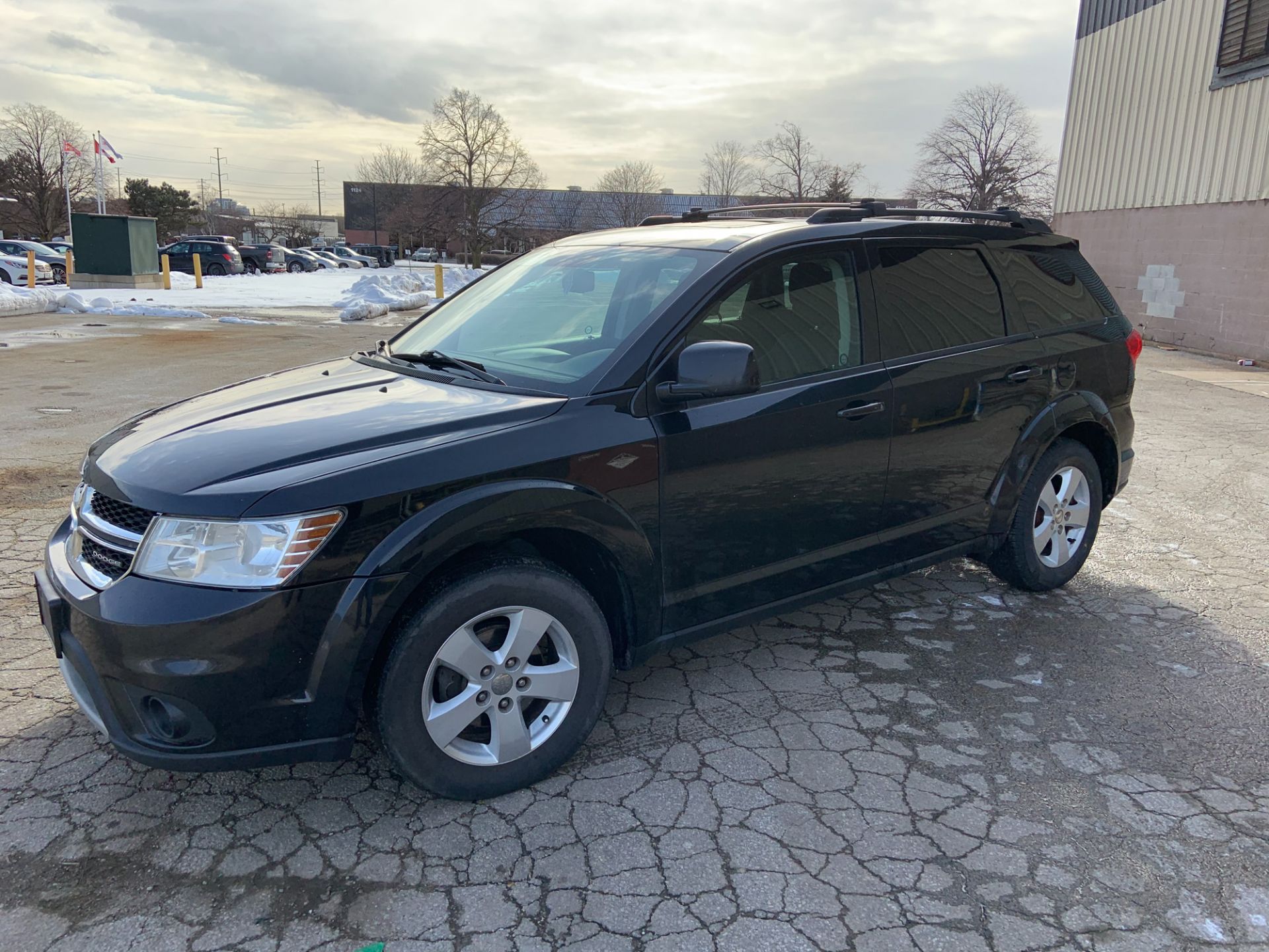 DODGE (2012) JOURNEY SXT WITH 3.6L 6 CYLINDER ENGINE, AUTOMATIC TRANSMISSION, POWER WINDOWS, POWER - Image 2 of 10