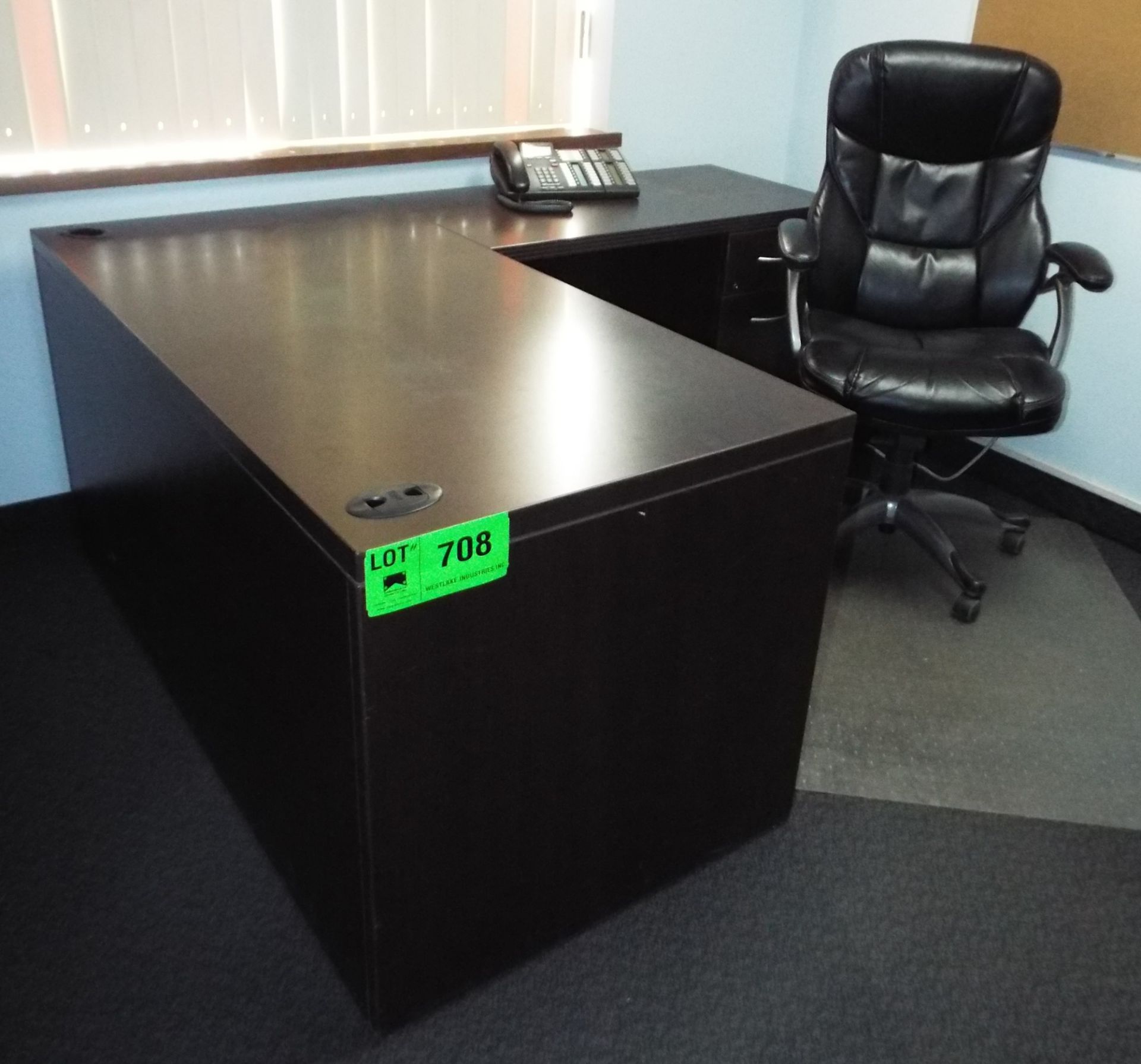 LOT/ CONTENTS OF OFFICE (FURNITURE ONLY) INCLUDING L-SHAPED DESK, OFFICE CHAIR, (3) 3 DRAWER LATERAL