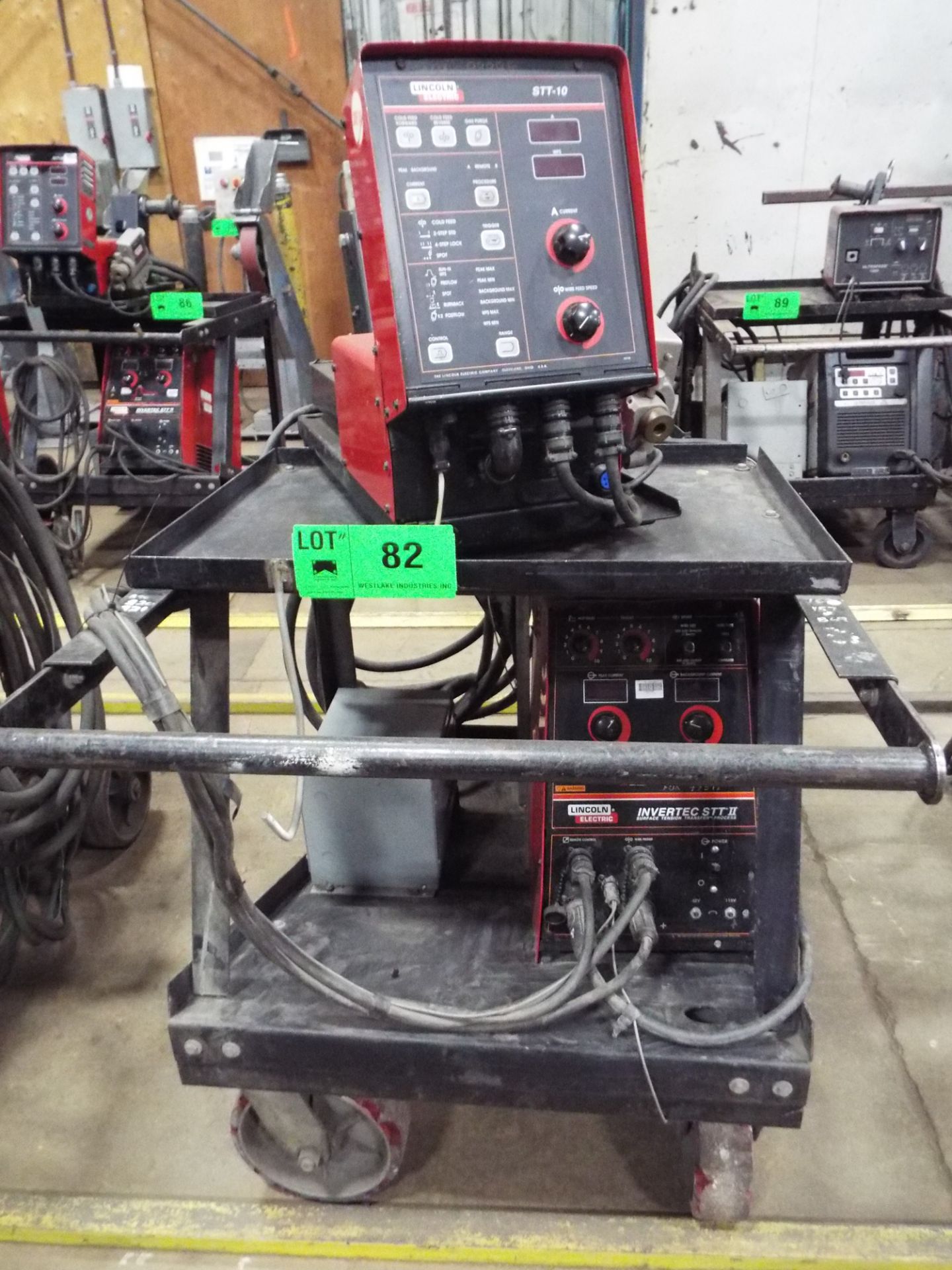 LINCOLN INVERTEC STT II DIGITAL MIG WELDER WITH LINCOLN STT-10 DIGITAL WIRE FEEDER, S/N: N/A