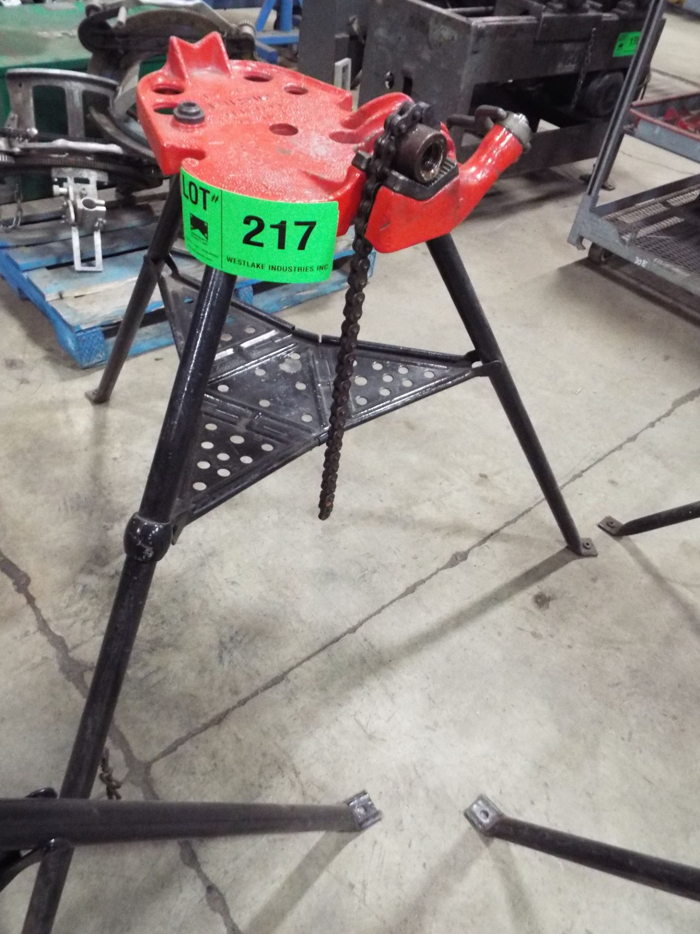 RIDGID NO. 460 TRI STAND 1/8 TO 6