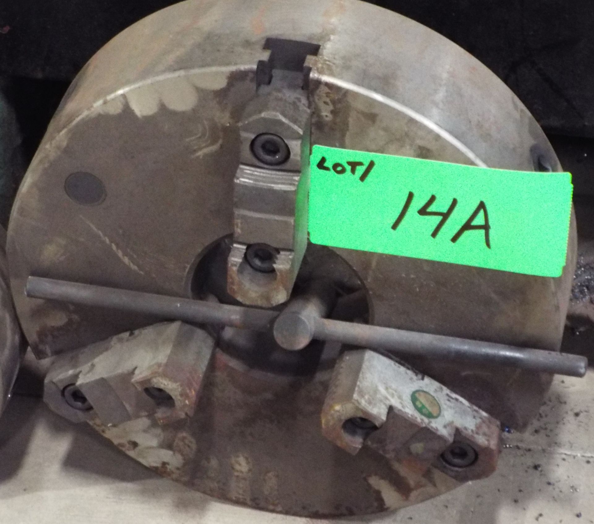 16" 3 JAW CHUCK