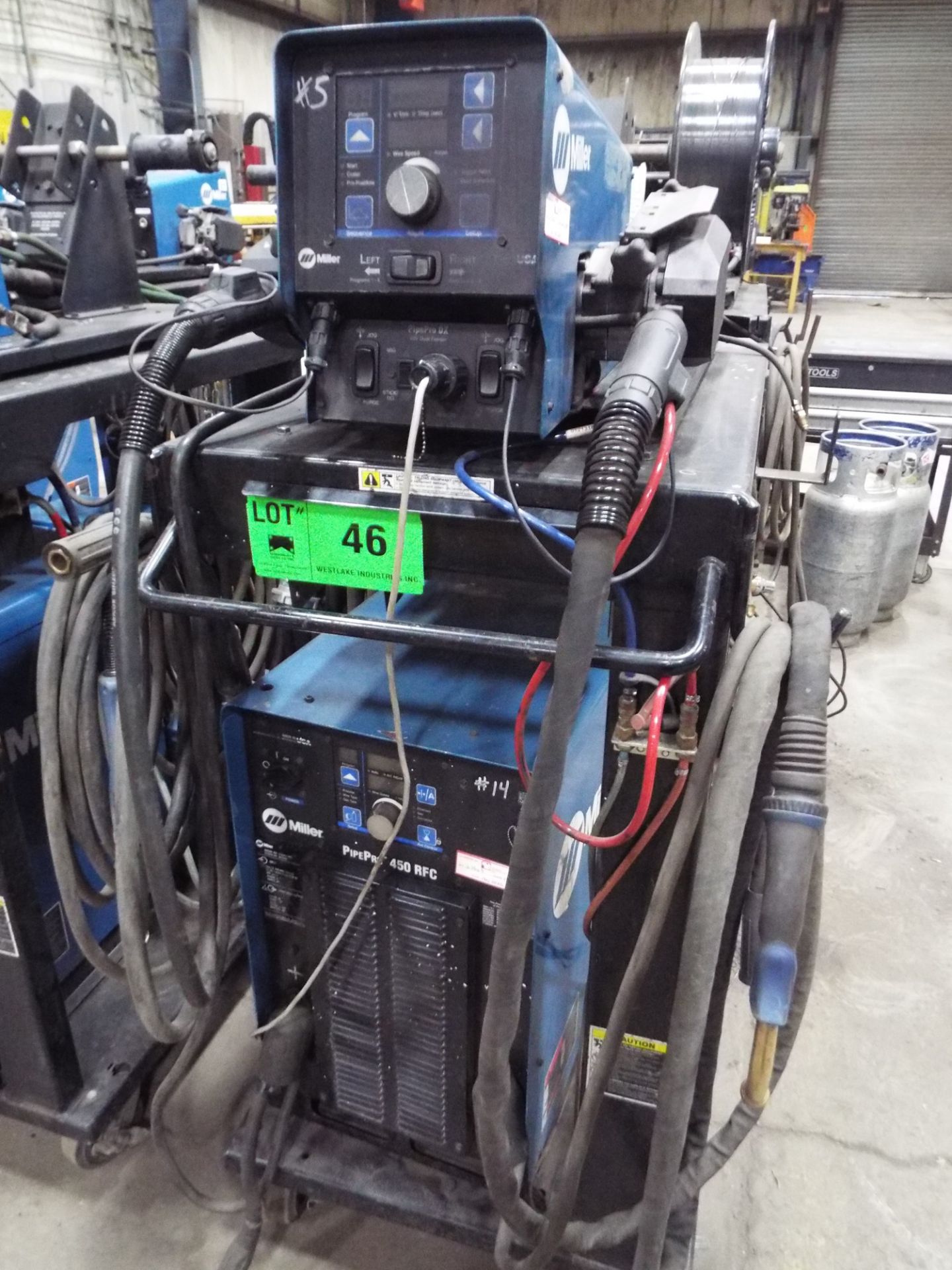 MILLER PIPEPRO 450 RFC DIGITAL MIG WELDER WITH MILLER PIPEPRO DX DIGITAL TWIN REEL WIRE FEEDER,