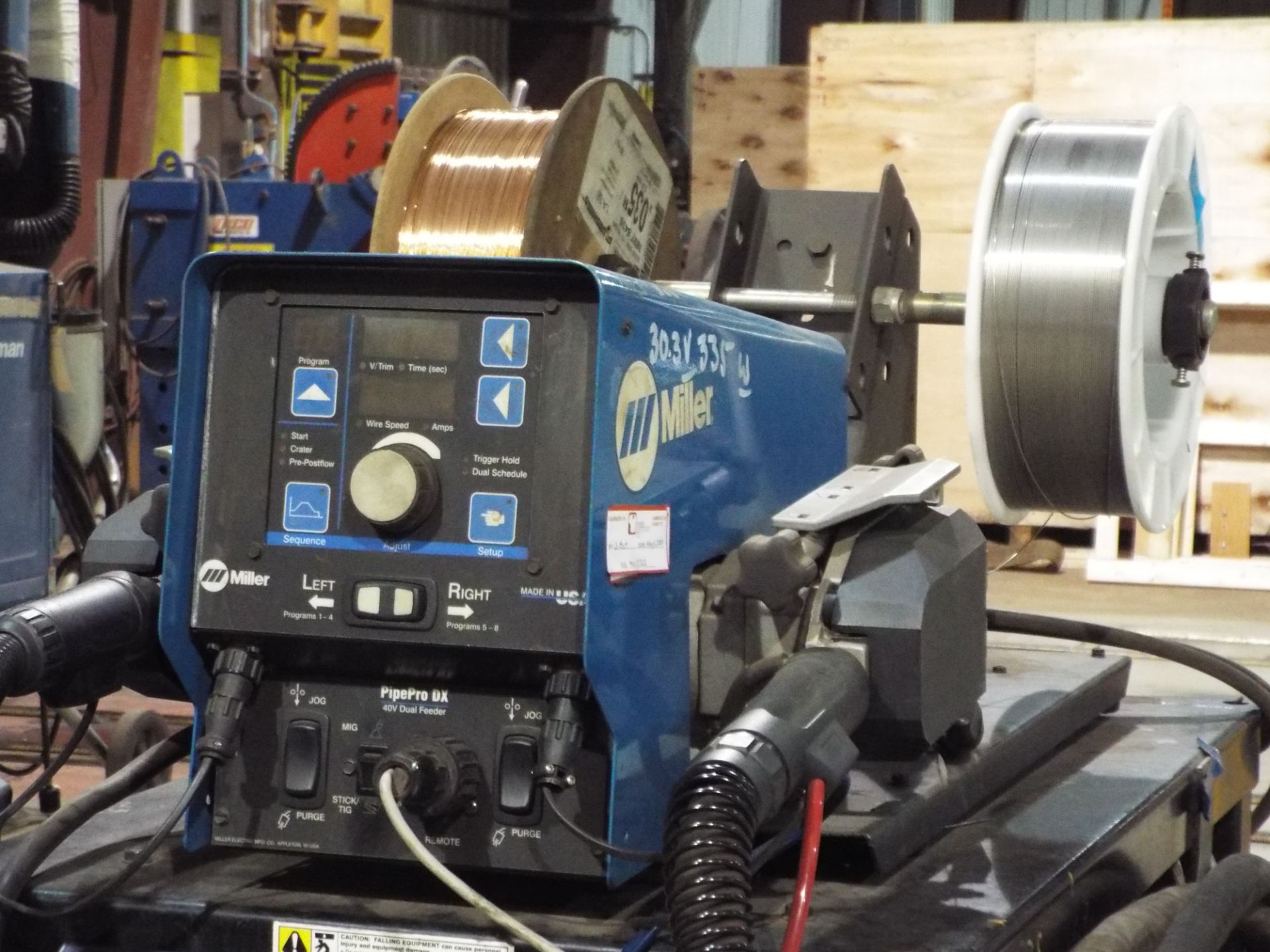 MILLER PIPEPRO 450 RFC DIGITAL MIG WELDER WITH MILLER PIPEPRO DX DIGITAL TWIN REEL WIRE FEEDER, - Image 2 of 3