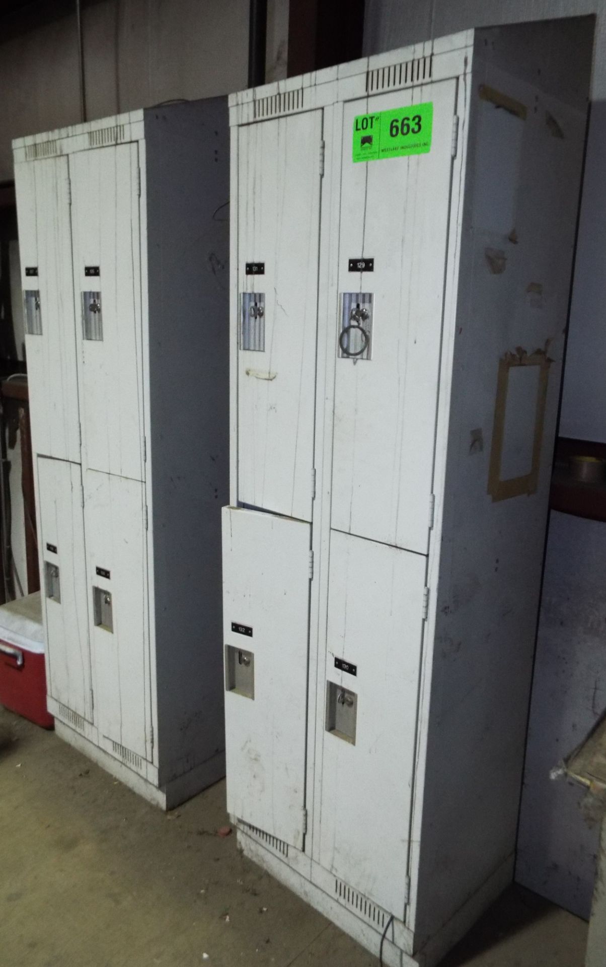 LOT/ (3) SECTIONS OF 2 TIER LOCKERS