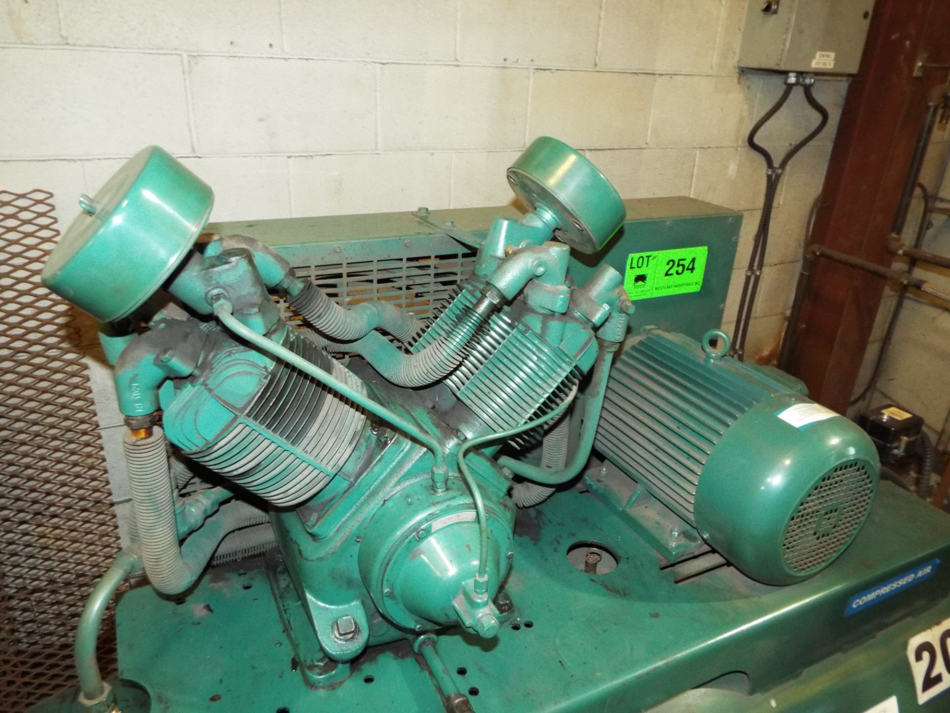 CHAMPION 10 HP AIR COMPRESSOR, S/N: N/A (CI) (DELAYED DELIVERY) [RIGGING FEE FOR LOT #254 - $250 USD - Image 2 of 3